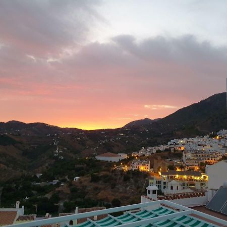 Apartamentos Alma Y Lola Frigiliana Buitenkant foto